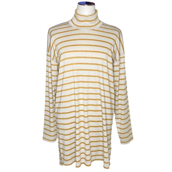 Vanessa Virginia Shining Turtleneck Tunic size XL - Picture 2 of 10